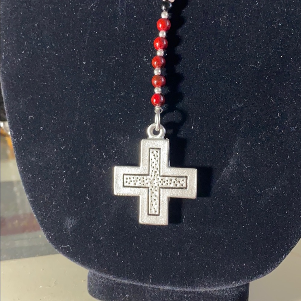 Necklace - Picture 3 of 6